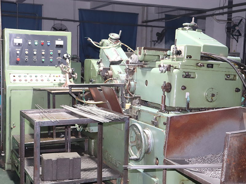 全自動(dòng)內(nèi)溝道磨床